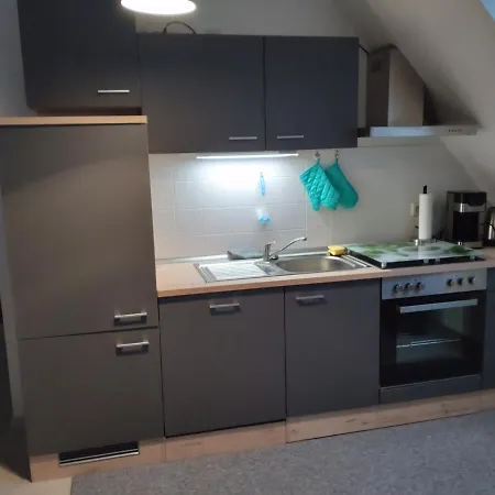 Ferienwohnung Und Apartment Loebau, Stadt- Und Messenah Buitenkant foto